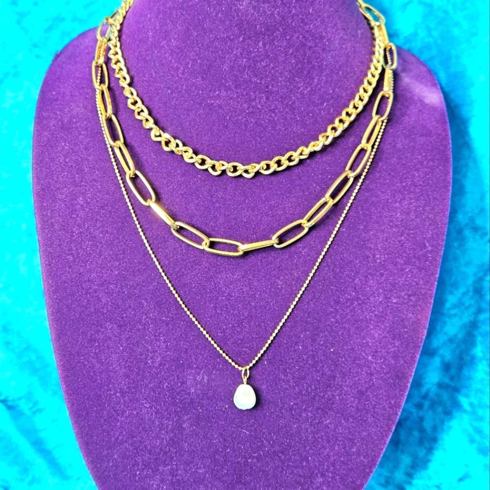 Triple Strand Goldtone Necklace with Faux Pearl